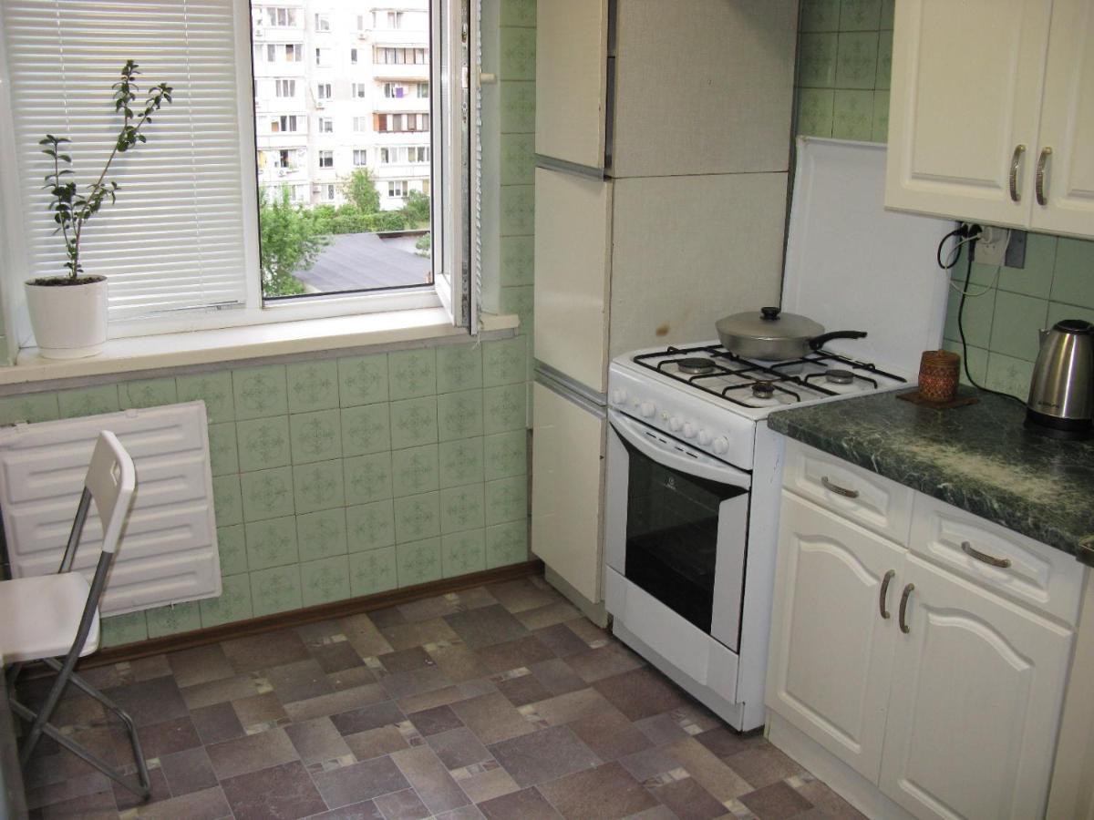 Двухкомнатная На Оболоне Kiew Exterior foto